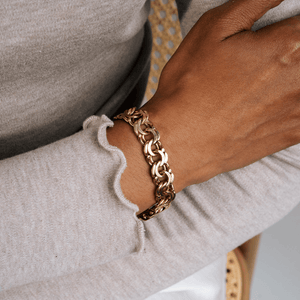 Vintage 18K Gold Charm Bracelet