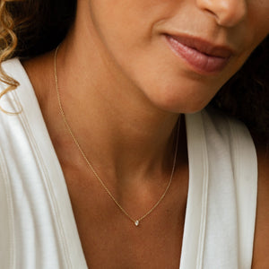 Diamond Daisy Necklace