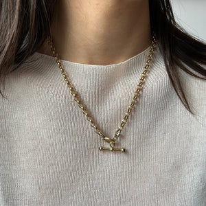SOLD Vintage Gold Toggle Chain Necklace