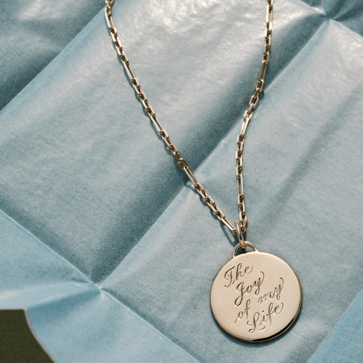 14k solid gold Brooklyn Chain in an alternating link