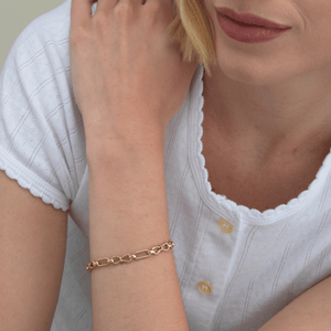 SOLD Vintage Infinity Link Style Bracelet