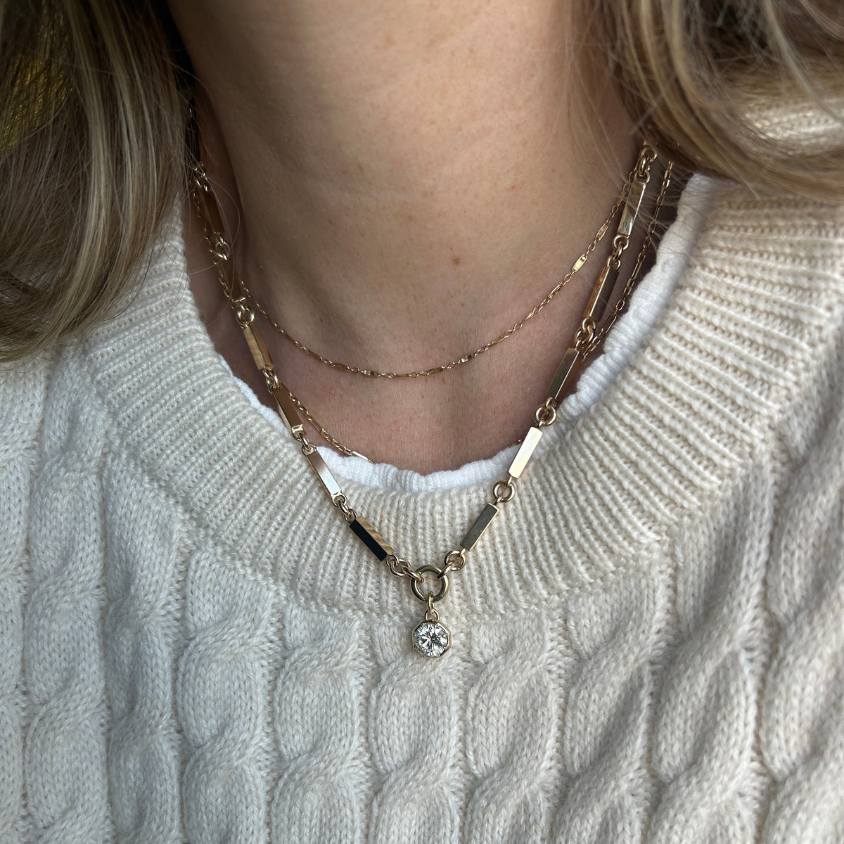 14k solid gold engravable Family Necklace as a bar-link chain