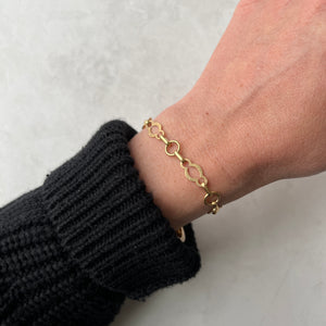 SOLD Vintage Tri-Shaped 18K Bracelet