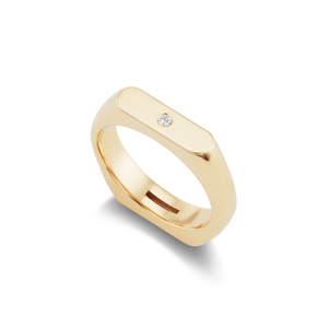 gold signet ring with diamonds 
