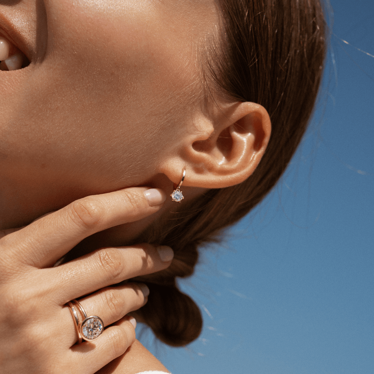 Diamond Daisy Huggies