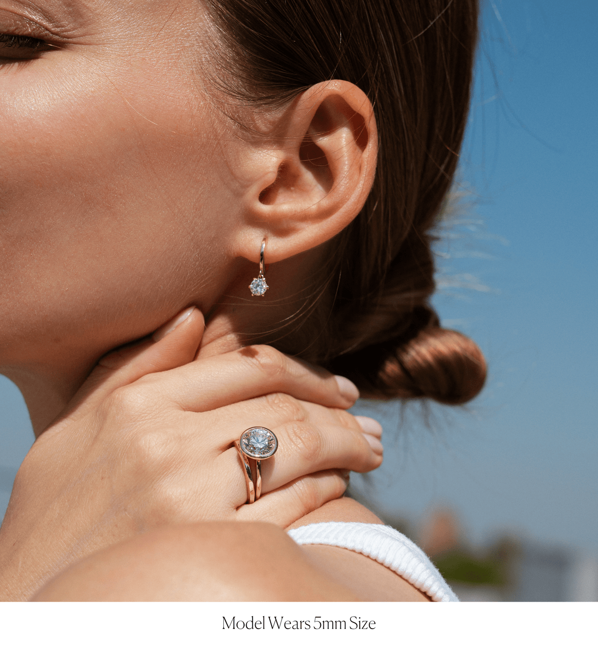 Diamond Daisy Huggies