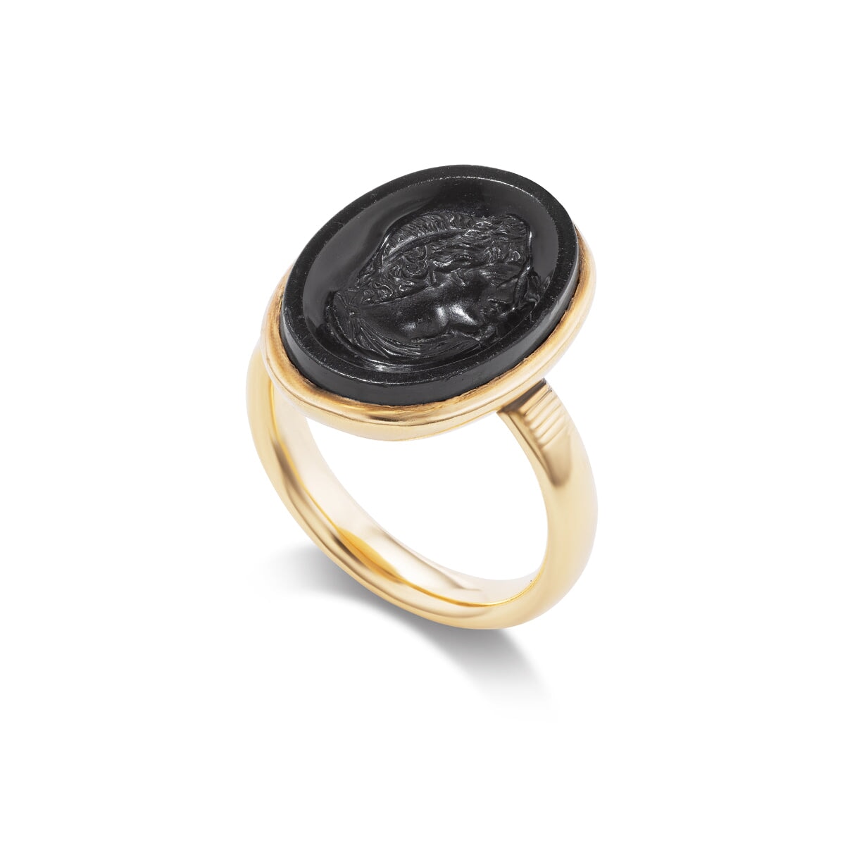 Vintage Carved Agate Ring