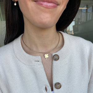 SOLD Vintage Drop 04 — Vintage Four Leaf Clover Charm