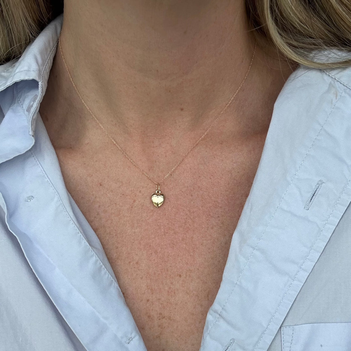 vintage tiny gold heart charm 