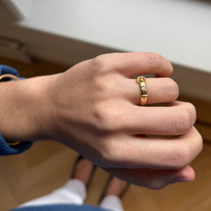 Vintage Buckle Ring with Diamond