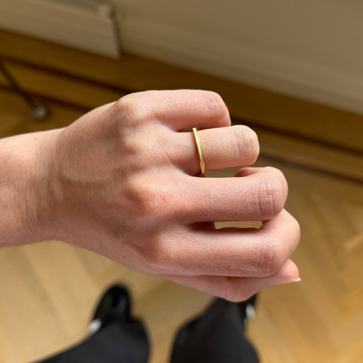 Vintage Off-White Enamel Ring