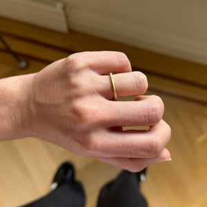 Vintage Off-White Enamel Ring