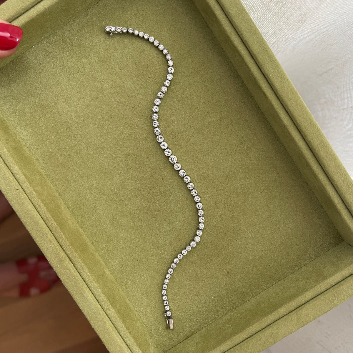 Vintage Platinum Graduated Tennis Bracelet