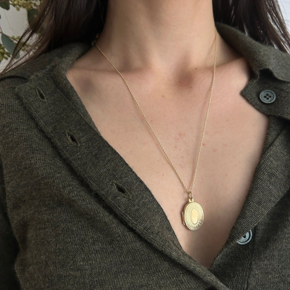 SOLD Vintage Oval Locket Charm