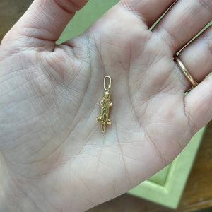 SOLD Vintage Drop 03 — Vintage Otter Charm