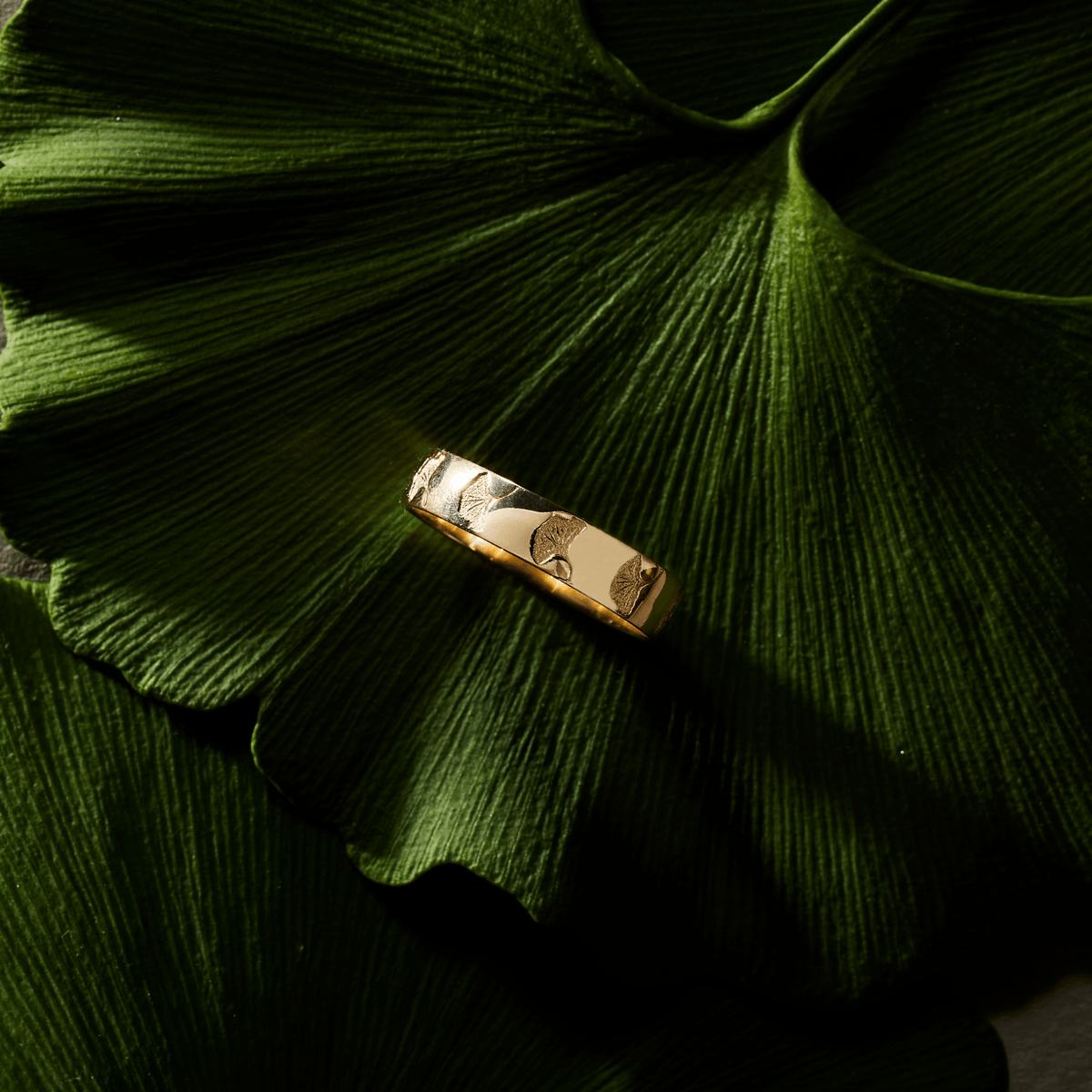 Ginkgo Leaf Ring