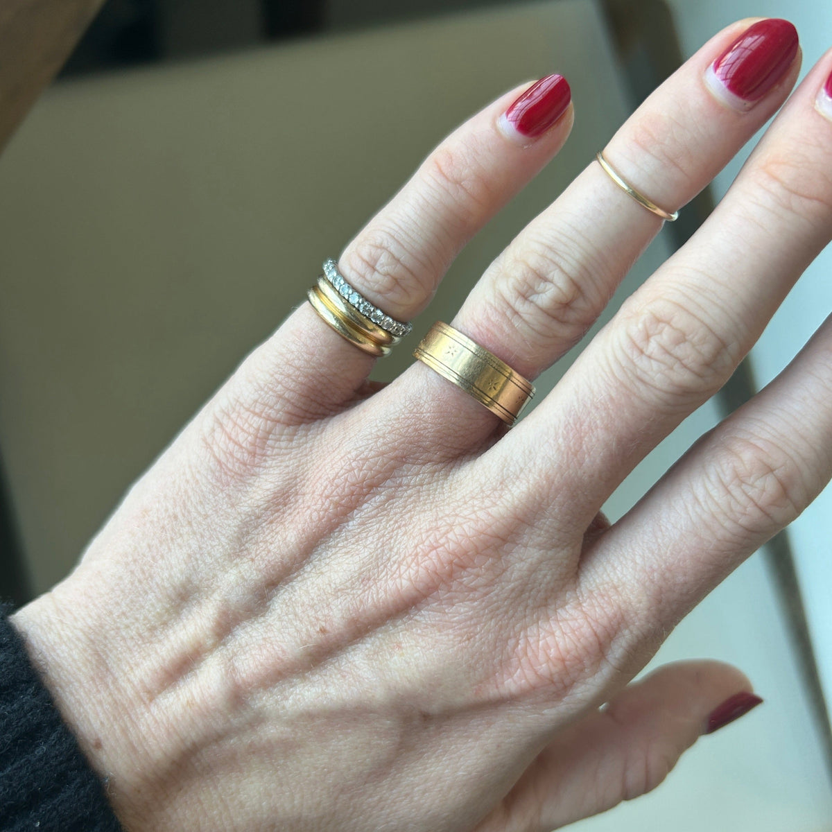SOLD Vintage Etched Star Ring