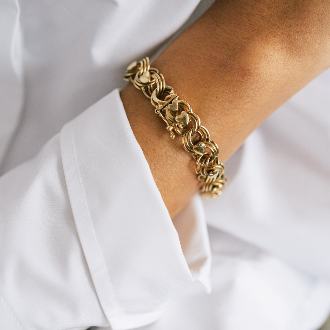 SOLD Vintage 14K Charm Bracelet with Heart Detail
