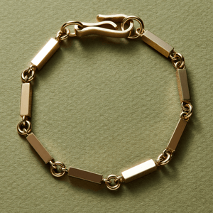 gold bar bracelet 