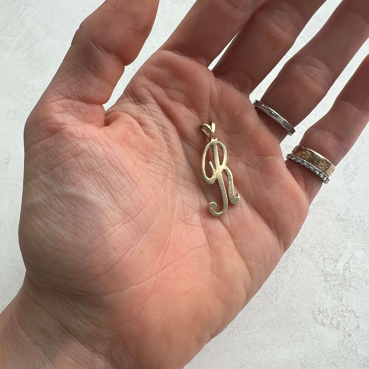 Gold Vintage Long Letter "R" Charm