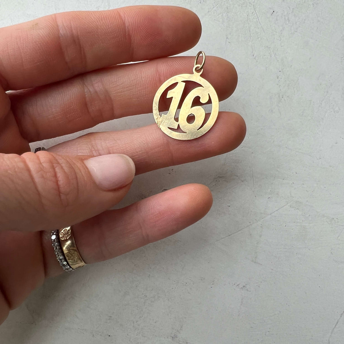Gold Vintage Circle Number "16" Charm