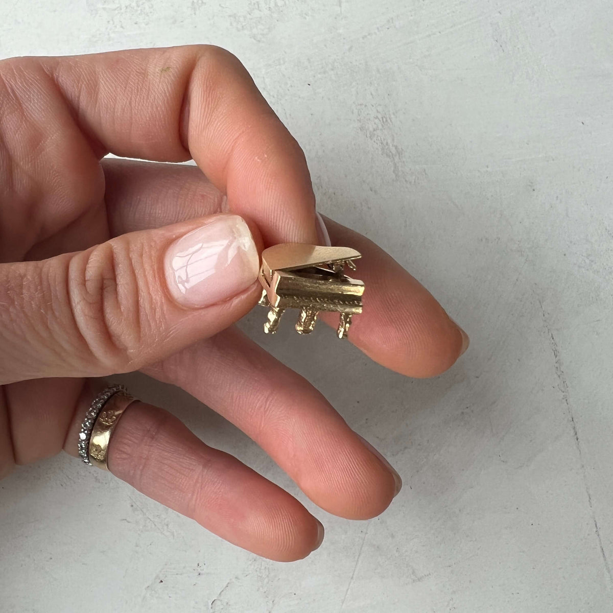 Gold Vintage Moving Grand Piano Charm