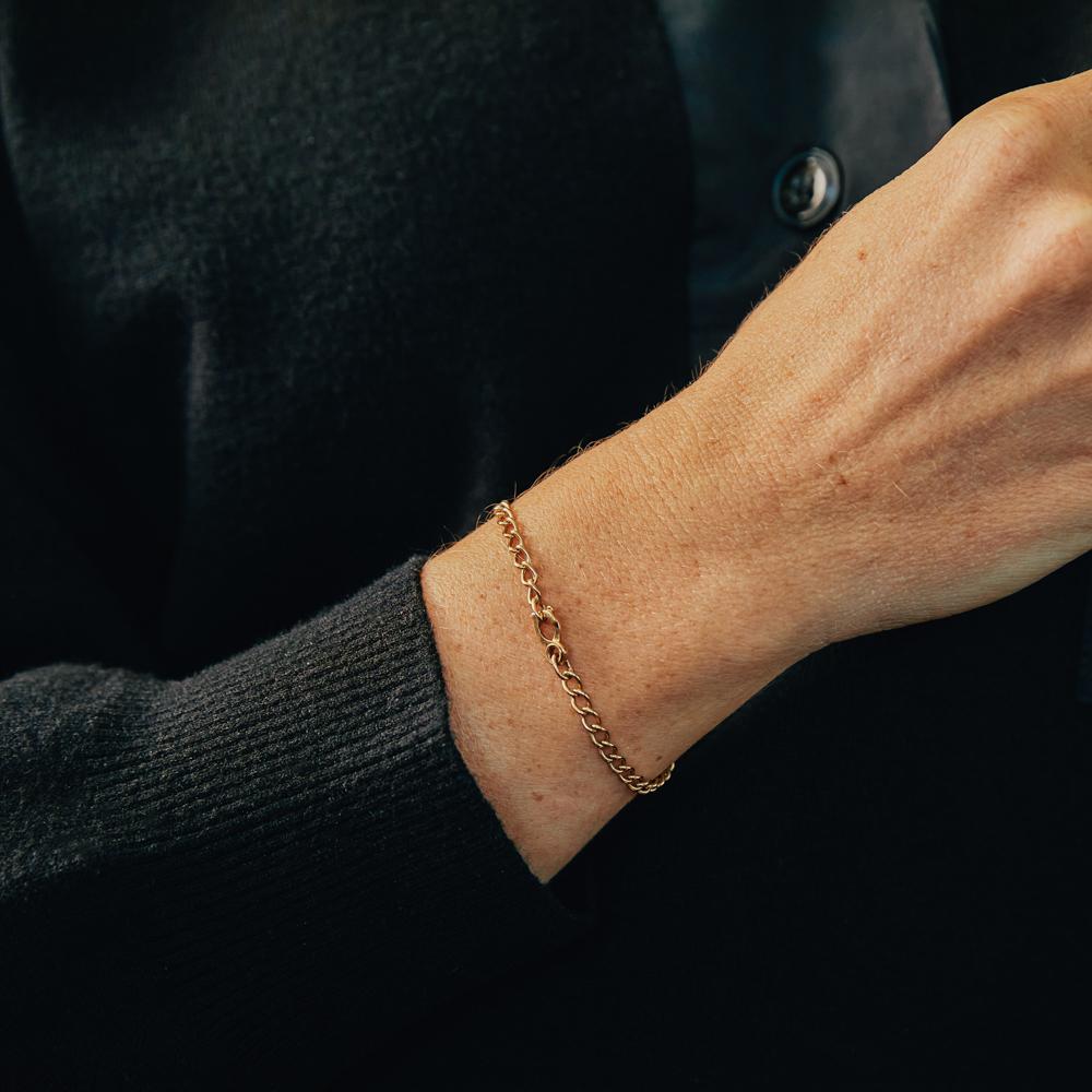 Vintage Flat Cable Bracelet for Women