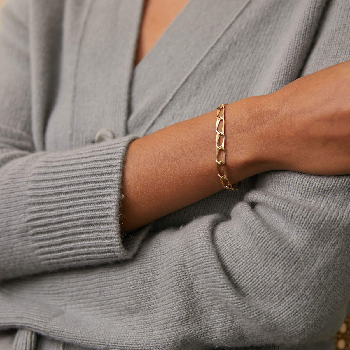 Vintage Flat Rectangular Link Chain Bracelet for Women