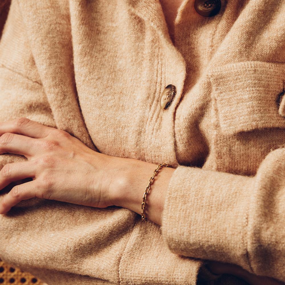 Vintage Textured Link Bracelet for Women