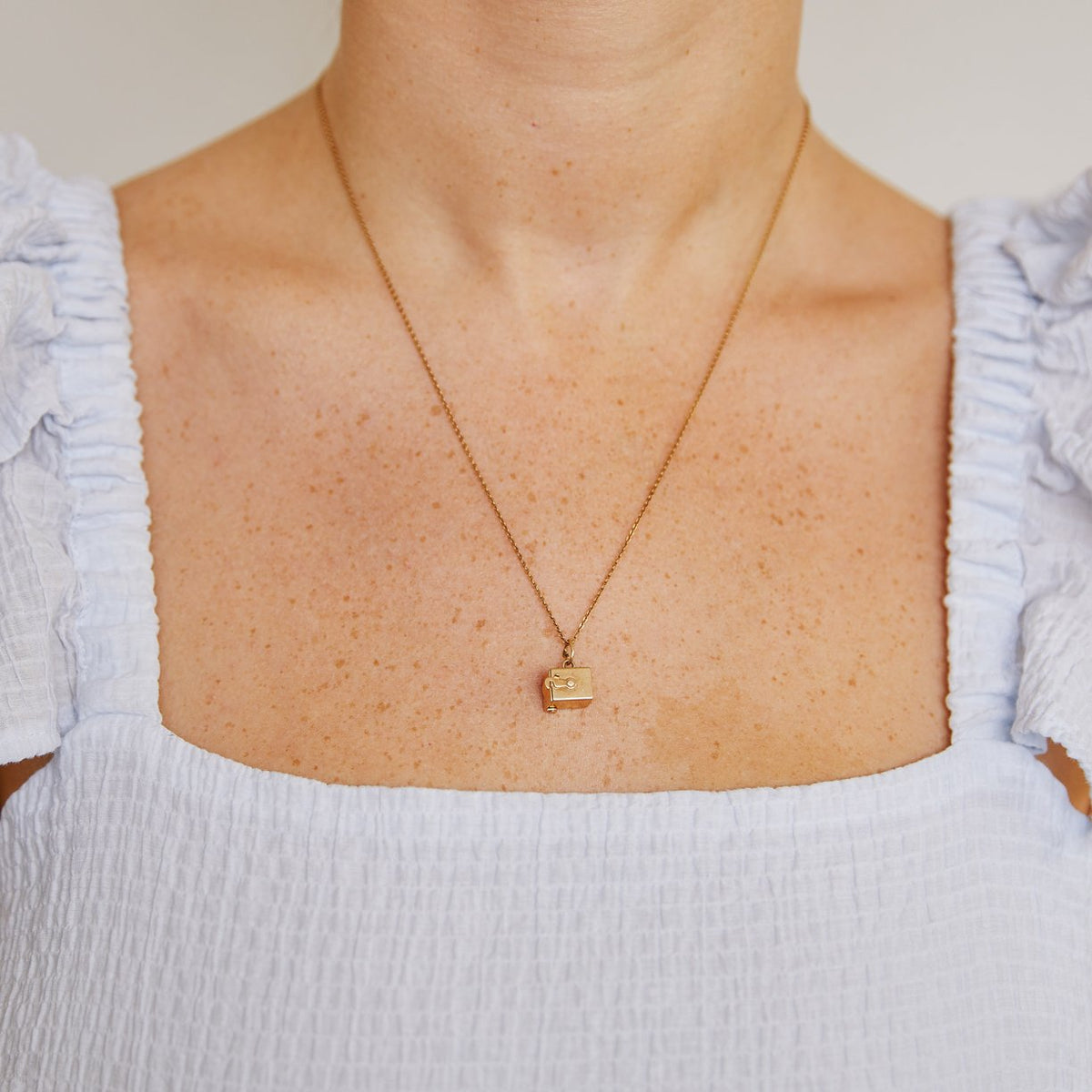 Vintage Working Box Charm for Women