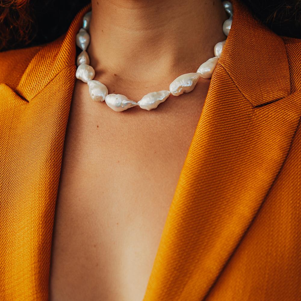 Vintage Fresh Water Baroque Pearl Necklace with 14k White Gold Clasp for Women