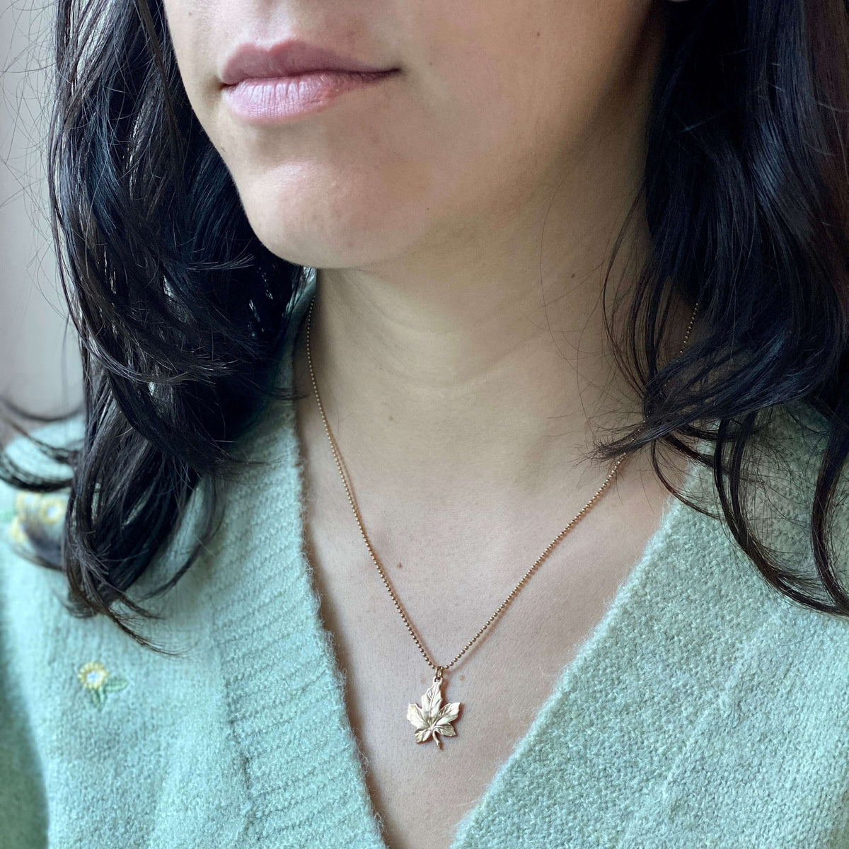 14k Gold Vintage Maple Leaf Charm