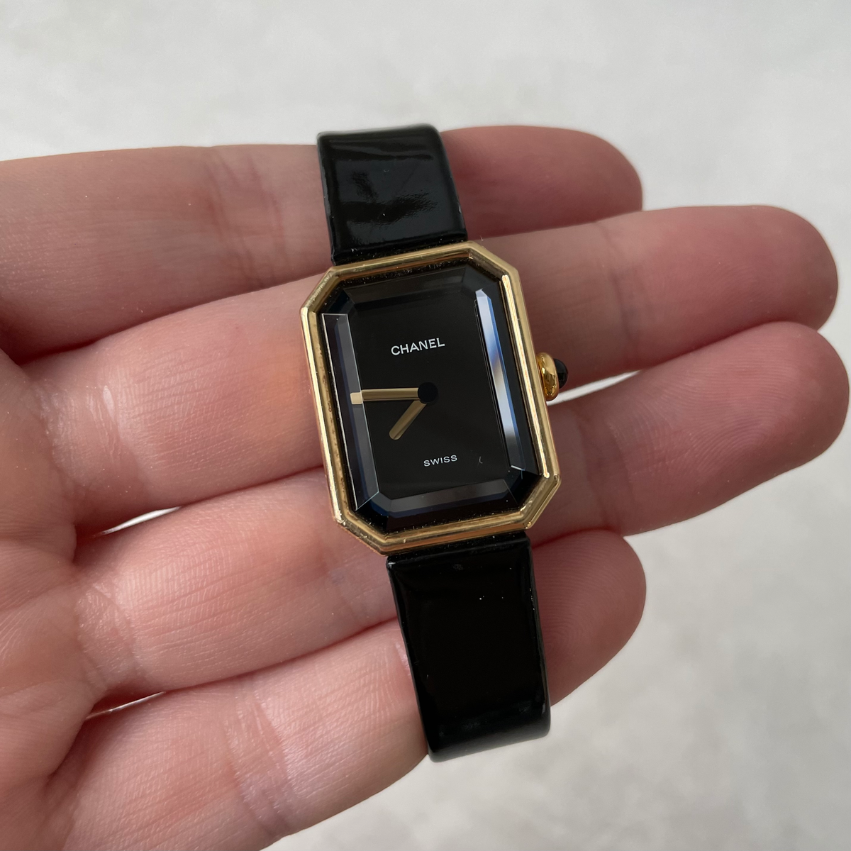 Vintage chanel best sale watch